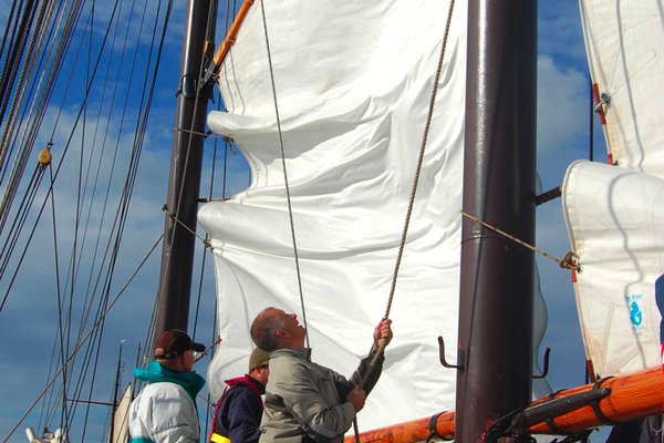 Novel | Zeil Hijsen | Holland Sail